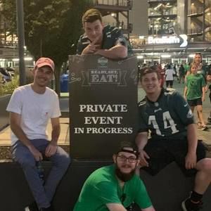 Meet your Posher, Zach